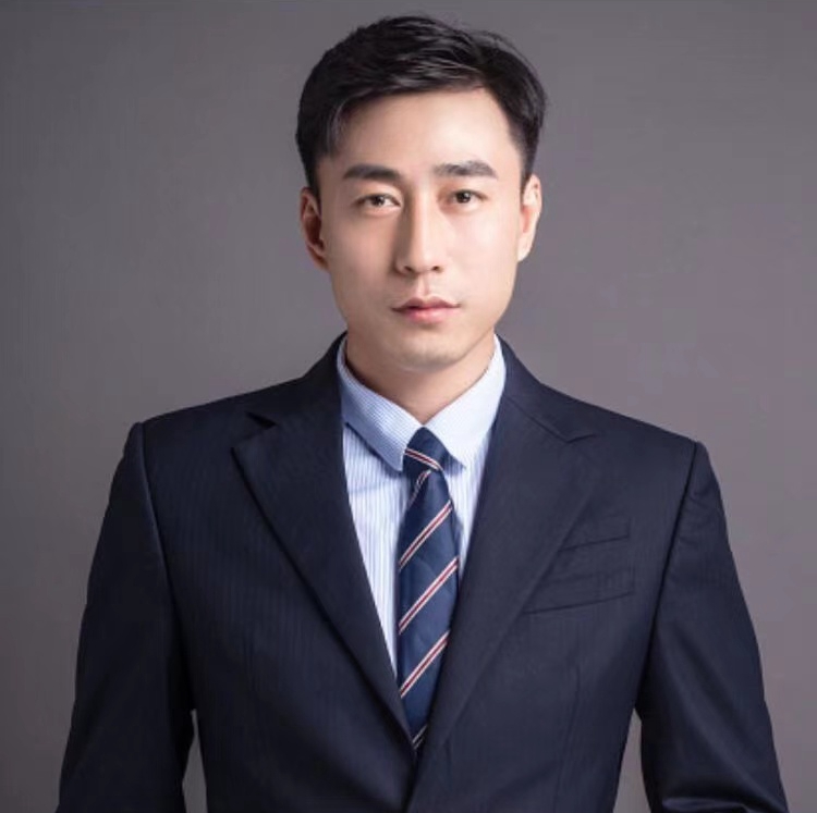 黄启仲 商务拓展总监