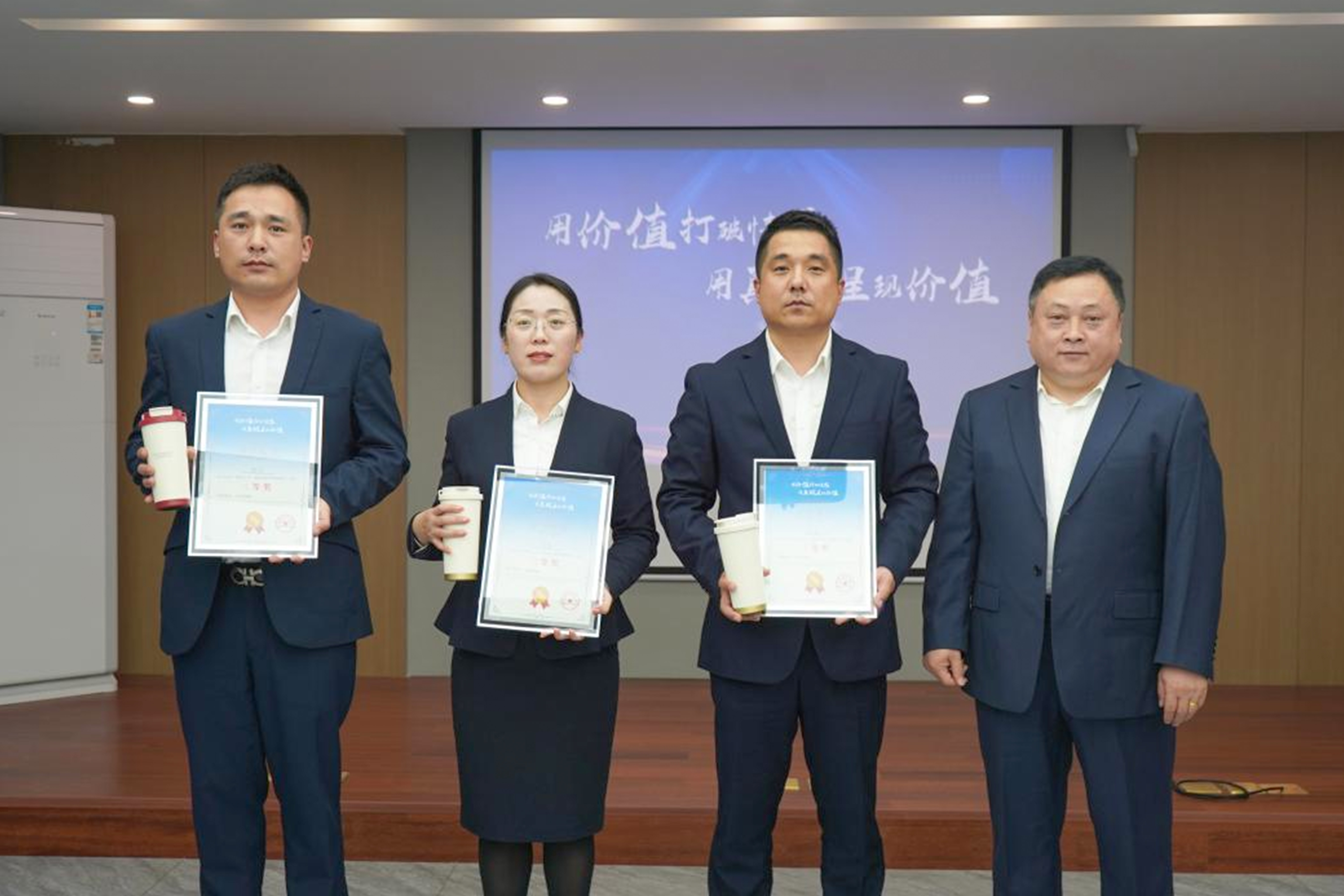 智能3.jpg 智能3.jpg